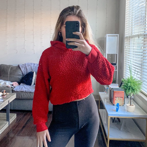 Fluffy, red cropped hoodie - Picture 2 of 8